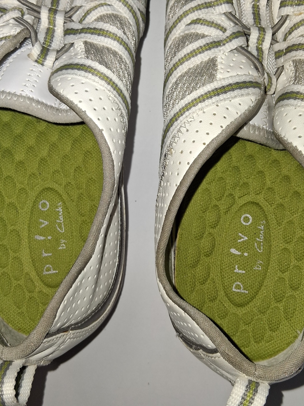Women's Clark's Privo White and Olive Slip-On Athletic Sneakers - Picture 5 of 11